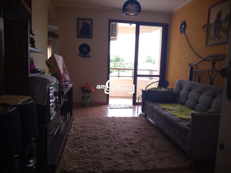 Apartamento com 1 quarto, 1 banheiro e 50m² à venda no bairro Jardim Itu Sabara, Porto Alegre