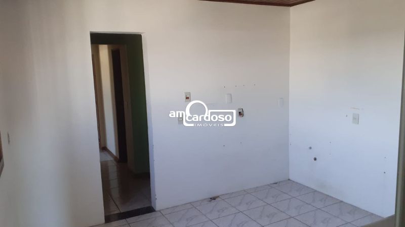 Casa com 3 quartos, 3 banheiros e 200m² à venda no bairro Sao Sebastiao, Porto Alegre