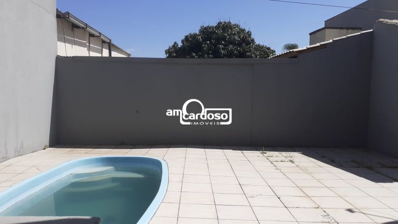 Casa com 3 quartos, 3 banheiros e 200m² à venda no bairro Sao Sebastiao, Porto Alegre