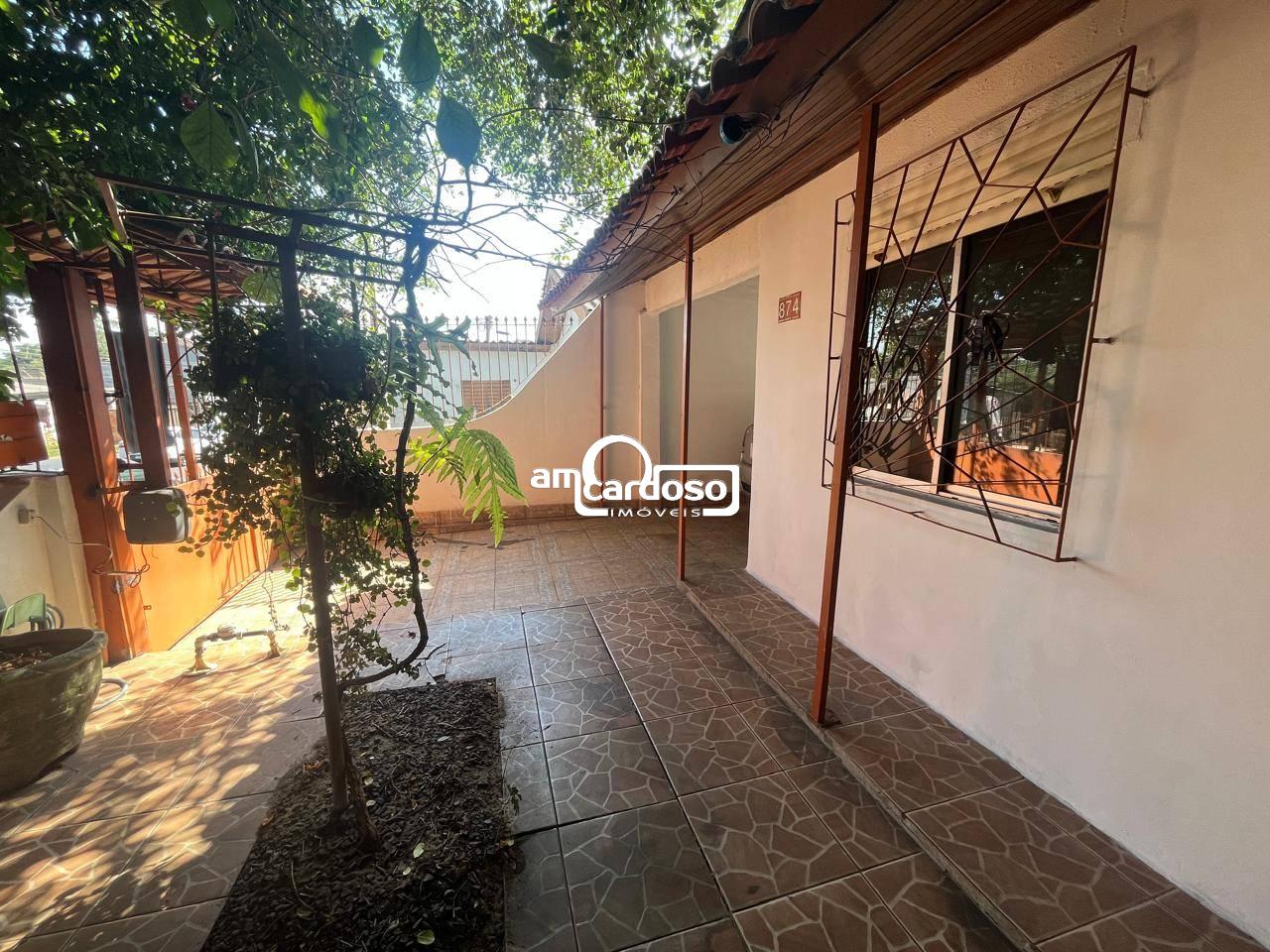 Casa com 3 quartos, 2 banheiros e 80m² à venda no bairro Aparecida, Alvorada