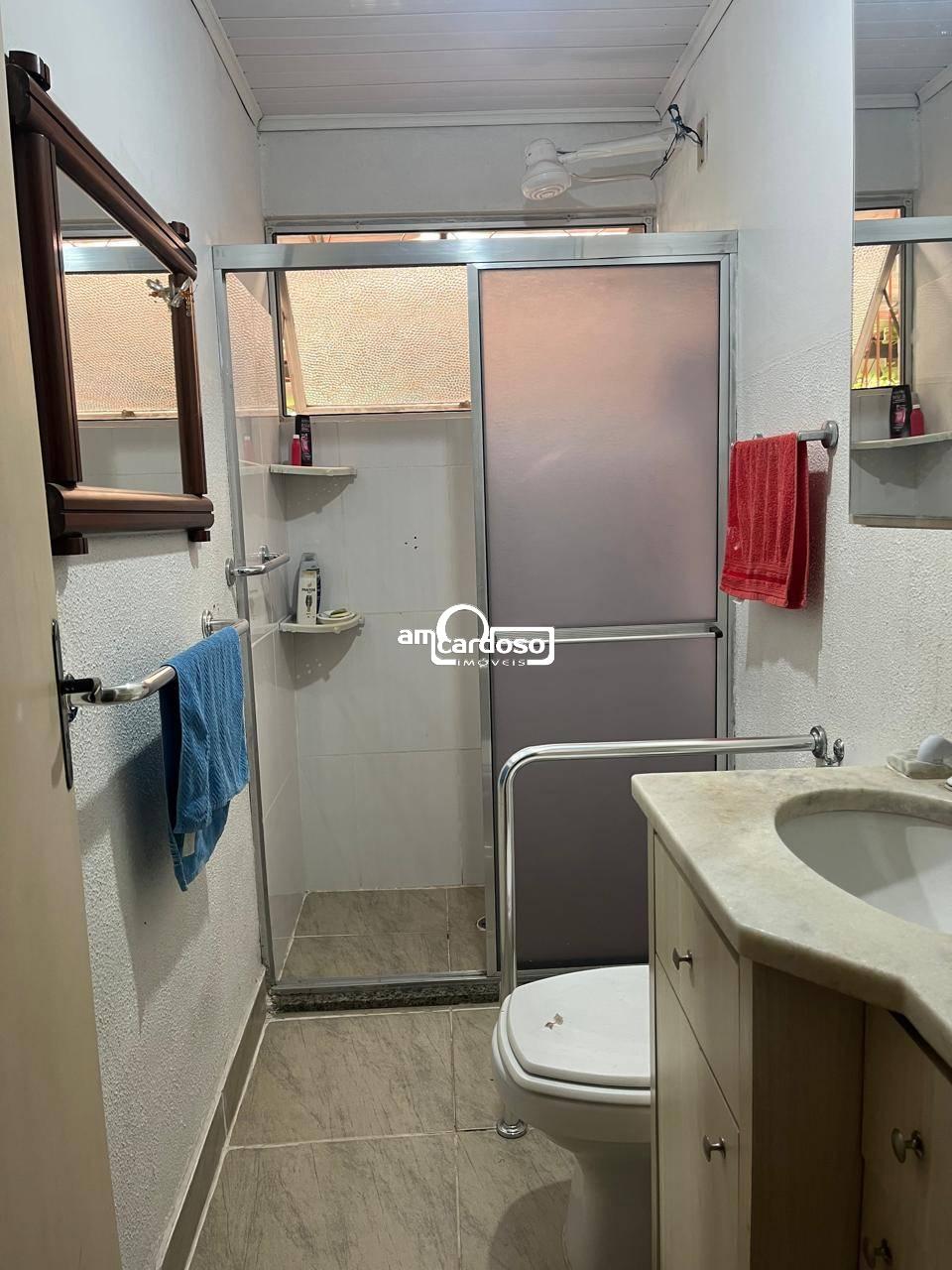 Casa com 3 quartos, 2 banheiros e 80m² à venda no bairro Aparecida, Alvorada