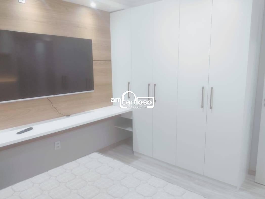 Apartamento com 2 quartos, 2 banheiros e 70m² à venda no bairro Bom Jesus, Porto Alegre