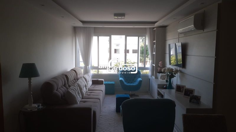 Apartamento com 3 quartos, 2 banheiros e 104m² à venda no bairro Cristo Redentor, Porto Alegre