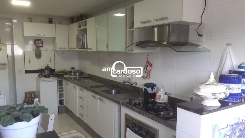 Apartamento com 3 quartos, 2 banheiros e 104m² à venda no bairro Cristo Redentor, Porto Alegre