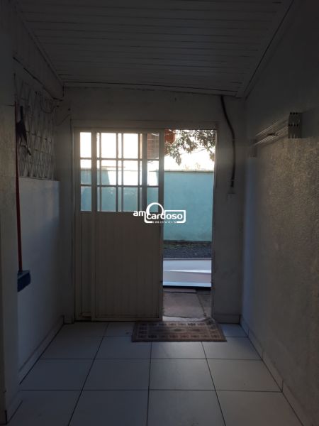 Apartamento com 2 quartos, 1 banheiro e 70m² à venda no bairro Sao Sebastiao, Porto Alegre