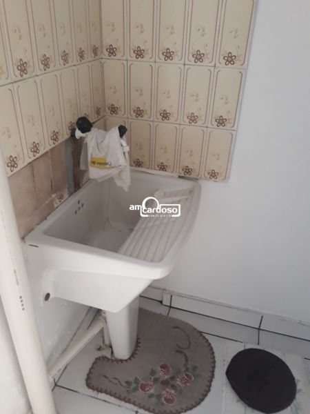 Apartamento com 2 quartos, 1 banheiro e 70m² à venda no bairro Sao Sebastiao, Porto Alegre