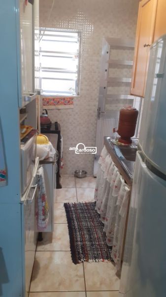 Apartamento com 2 quartos, 1 banheiro e 70m² à venda no bairro Sao Sebastiao, Porto Alegre