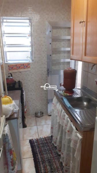 Apartamento com 2 quartos, 1 banheiro e 70m² à venda no bairro Sao Sebastiao, Porto Alegre