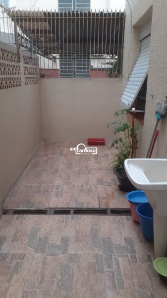 Apartamento com 2 quartos, 1 banheiro e 70m² à venda no bairro Sao Sebastiao, Porto Alegre