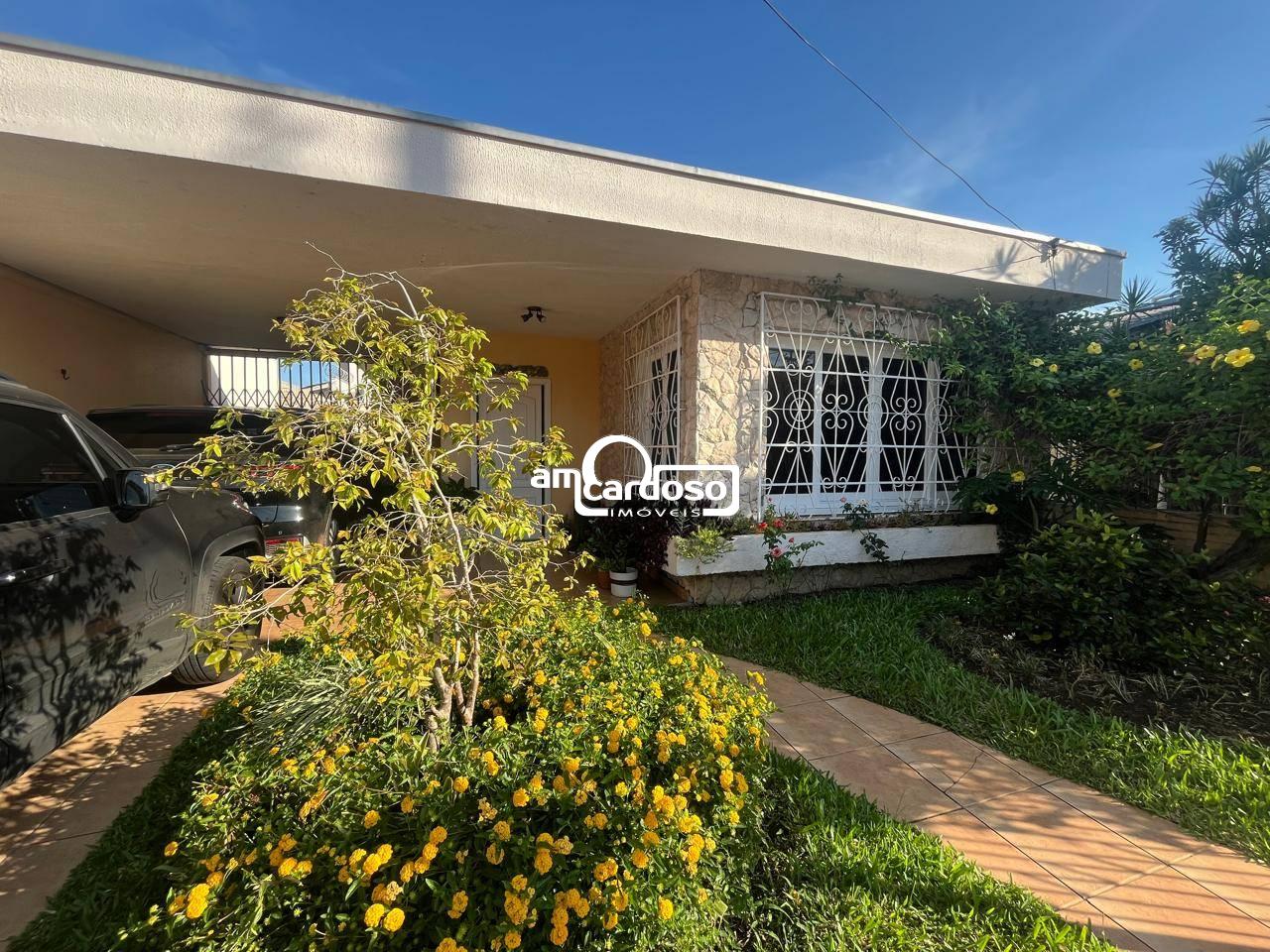 Casa com 2 quartos, 3 banheiros e 160m² à venda no bairro Sao Sebastiao, Porto Alegre
