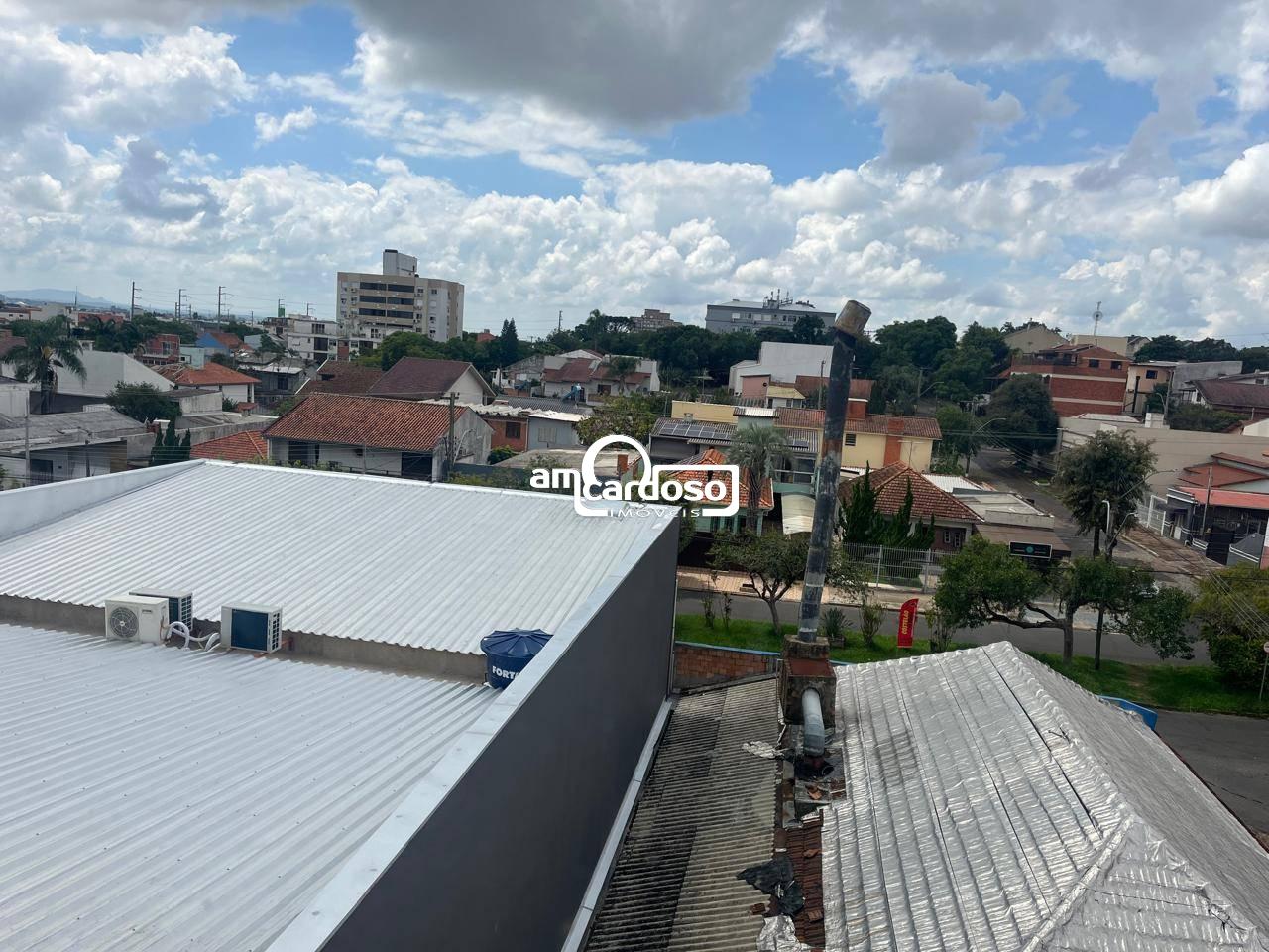 Apartamento com 2 quartos, 2 banheiros e 83m² à venda no bairro Sao Sebastiao, Porto Alegre