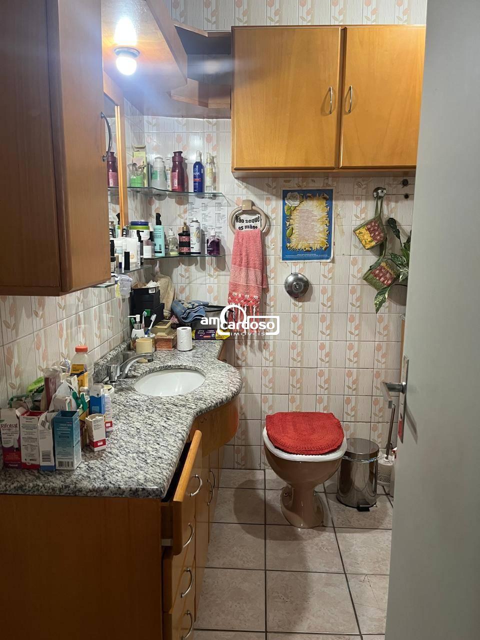 Apartamento com 2 quartos, 2 banheiros e 83m² à venda no bairro Sao Sebastiao, Porto Alegre