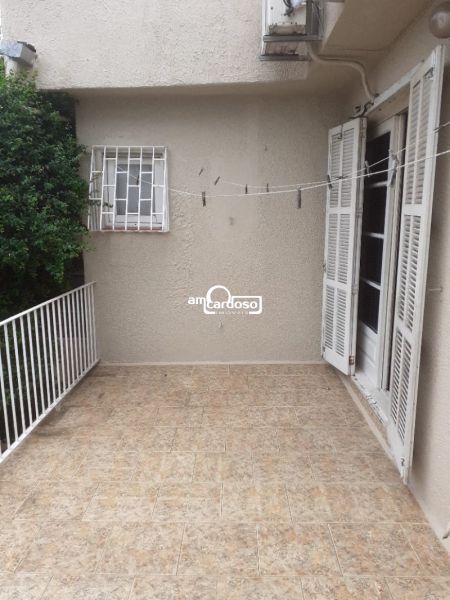 Casa com 3 quartos, 2 banheiros e 190m² à venda no bairro Sao Sebastiao, Porto Alegre