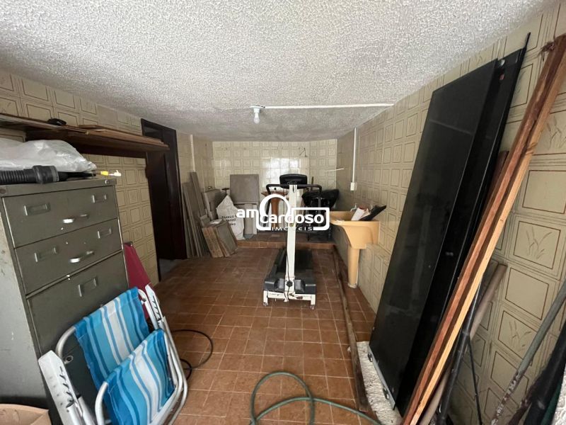 Casa com 3 quartos, 2 banheiros e 190m² à venda no bairro Sao Sebastiao, Porto Alegre