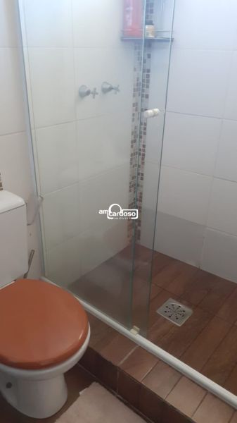 Casa com 6 quartos, 7 banheiros e 258m² à venda no bairro Sao Sebastiao, Porto Alegre
