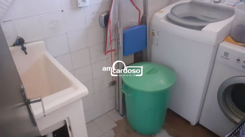 Casa com 6 quartos, 7 banheiros e 258m² à venda no bairro Sao Sebastiao, Porto Alegre