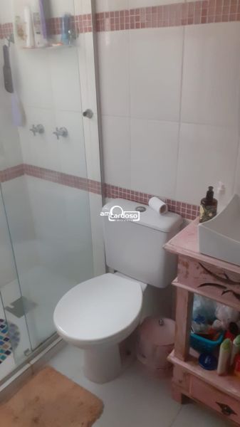 Casa com 6 quartos, 7 banheiros e 258m² à venda no bairro Sao Sebastiao, Porto Alegre