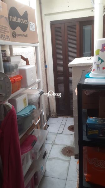 Casa com 6 quartos, 7 banheiros e 258m² à venda no bairro Sao Sebastiao, Porto Alegre
