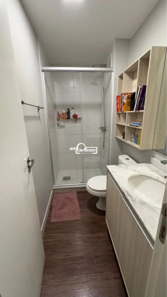 Apartamento com 2 quartos, 2 banheiros e 61m² à venda no bairro Sao Sebastiao, Porto Alegre