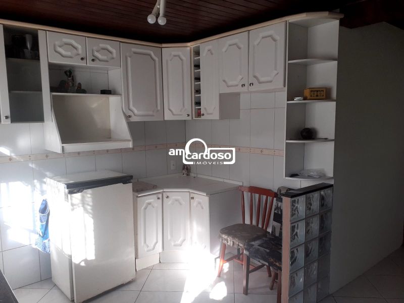 Casa com 3 quartos, 2 banheiros e 130m² à venda no bairro Passo Dareia, Porto Alegre