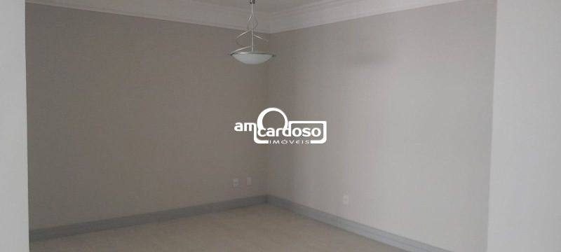 Apartamento com 3 quartos, 3 banheiros e 129m² à venda no bairro Jardim Lindoia, Porto Alegre