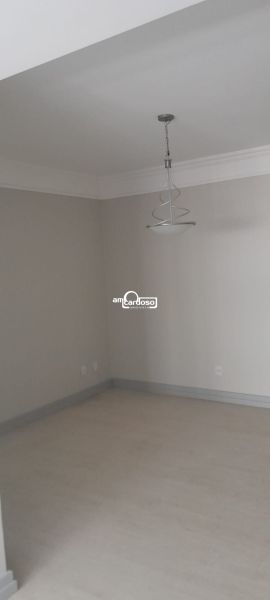 Apartamento com 3 quartos, 3 banheiros e 129m² à venda no bairro Jardim Lindoia, Porto Alegre