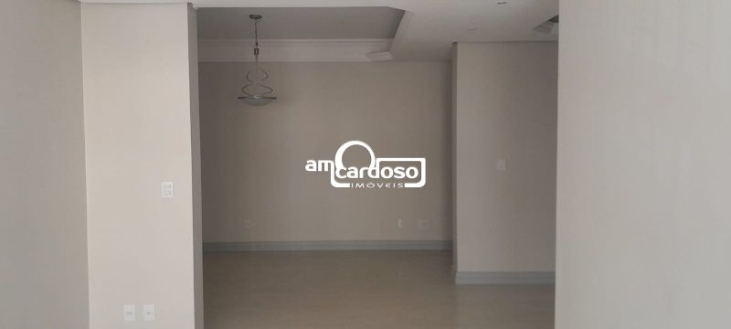 Apartamento com 3 quartos, 3 banheiros e 129m² à venda no bairro Jardim Lindoia, Porto Alegre