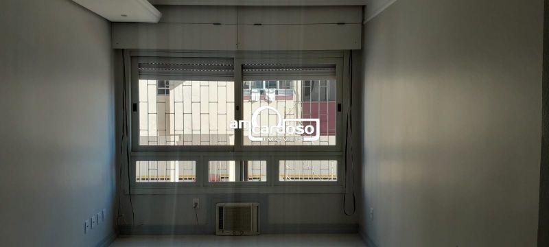 Apartamento com 3 quartos, 3 banheiros e 129m² à venda no bairro Jardim Lindoia, Porto Alegre