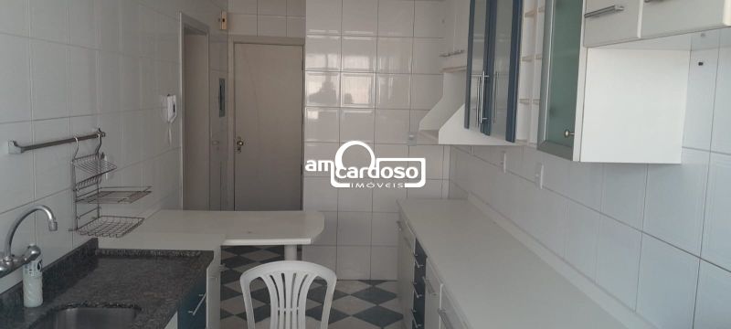 Apartamento com 3 quartos, 3 banheiros e 129m² à venda no bairro Jardim Lindoia, Porto Alegre