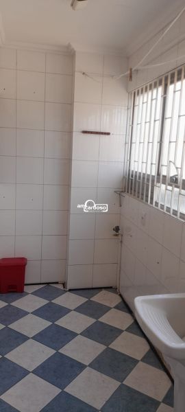 Apartamento com 3 quartos, 3 banheiros e 129m² à venda no bairro Jardim Lindoia, Porto Alegre