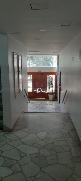 Apartamento com 3 quartos, 3 banheiros e 129m² à venda no bairro Jardim Lindoia, Porto Alegre