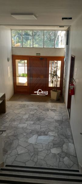 Apartamento com 3 quartos, 3 banheiros e 129m² à venda no bairro Jardim Lindoia, Porto Alegre