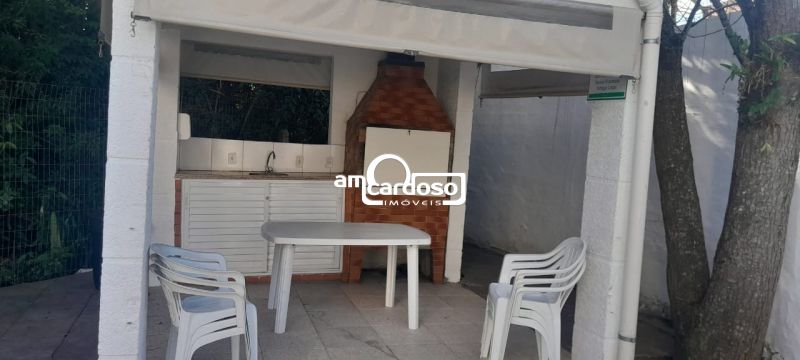 Apartamento com 3 quartos, 2 banheiros e 63m² à venda no bairro Sao Sebastiao, Porto Alegre