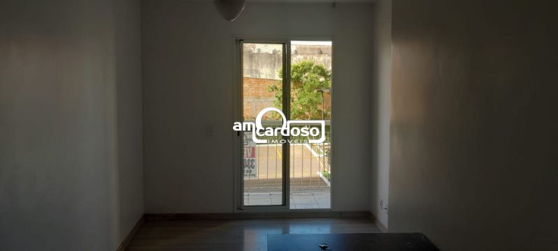 Apartamento com 3 quartos, 2 banheiros e 63m² à venda no bairro Sao Sebastiao, Porto Alegre