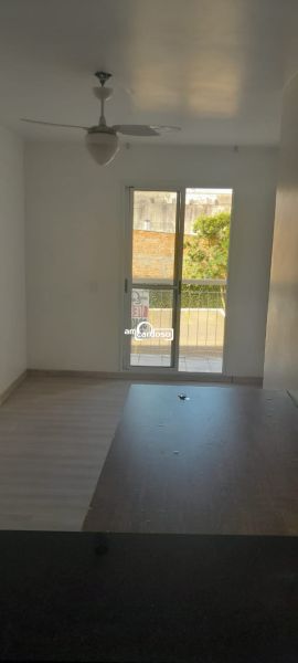 Apartamento com 3 quartos, 2 banheiros e 63m² à venda no bairro Sao Sebastiao, Porto Alegre