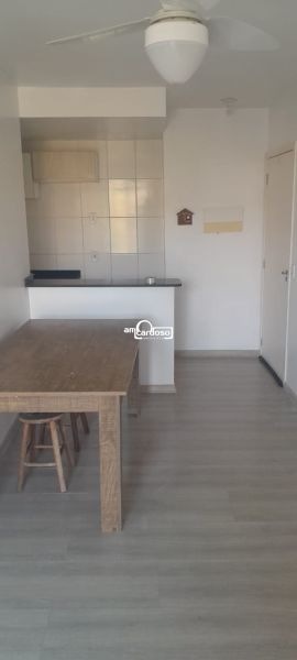Apartamento com 3 quartos, 2 banheiros e 63m² à venda no bairro Sao Sebastiao, Porto Alegre