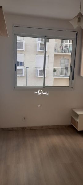 Apartamento com 3 quartos, 2 banheiros e 63m² à venda no bairro Sao Sebastiao, Porto Alegre