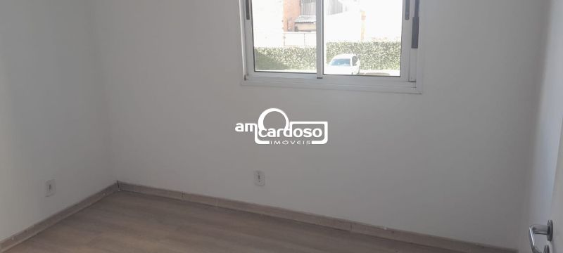 Apartamento com 3 quartos, 2 banheiros e 63m² à venda no bairro Sao Sebastiao, Porto Alegre