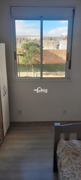 Apartamento com 3 quartos, 2 banheiros e 63m² à venda no bairro Sao Sebastiao, Porto Alegre