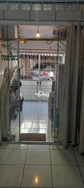Apartamento com 3 quartos, 1 banheiro e 70m² à venda no bairro Sao Sebastiao, Porto Alegre