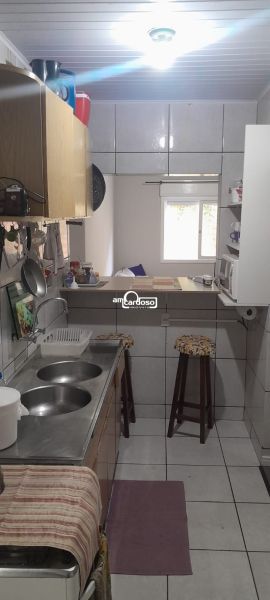 Apartamento com 3 quartos, 1 banheiro e 70m² à venda no bairro Sao Sebastiao, Porto Alegre