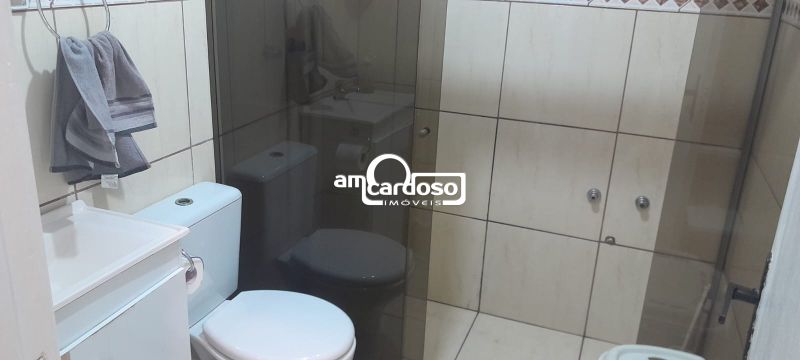 Apartamento com 3 quartos, 1 banheiro e 70m² à venda no bairro Sao Sebastiao, Porto Alegre