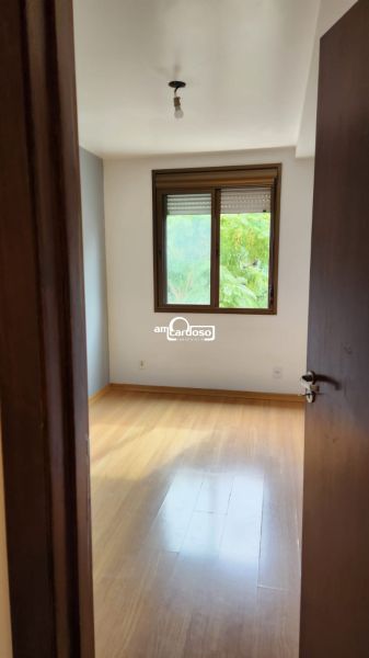 Apartamento com 3 quartos, 2 banheiros e 78m² à venda no bairro Cristo Redentor, Porto Alegre