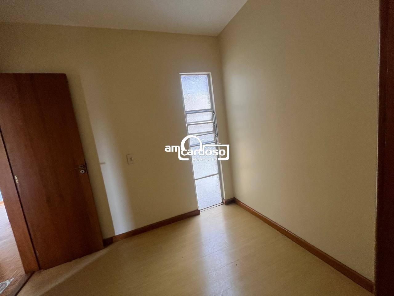 Apartamento com 2 quartos, 2 banheiros e 77m² à venda no bairro Cristo Redentor, Porto Alegre