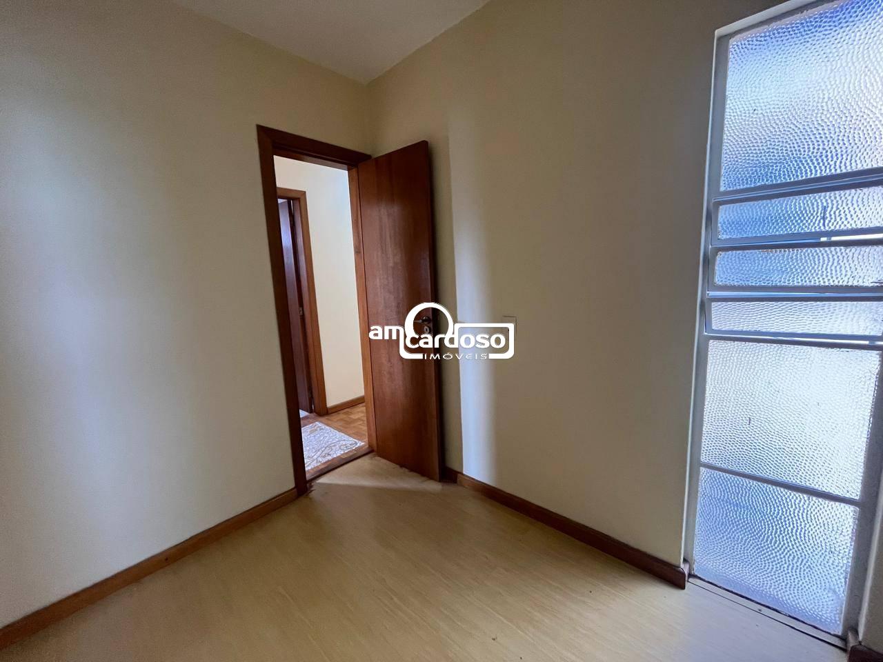Apartamento com 2 quartos, 2 banheiros e 77m² à venda no bairro Cristo Redentor, Porto Alegre