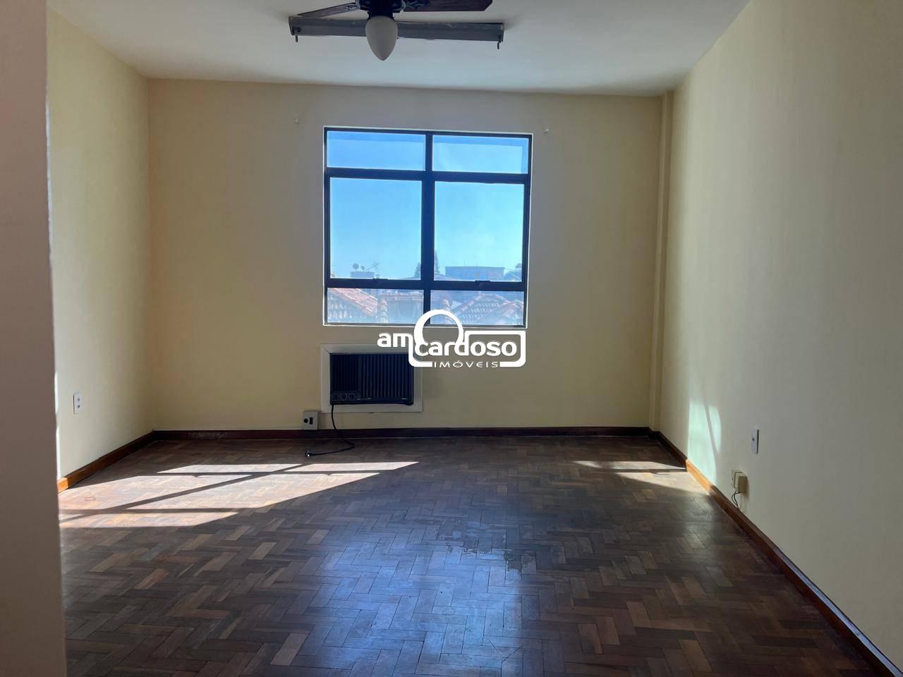 Sala com 21m² à venda no bairro Sao Joao, Porto Alegre