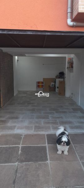 Sobrado com 4 quartos, 4 banheiros e 183m² à venda no bairro Sao Sebastiao, Porto Alegre