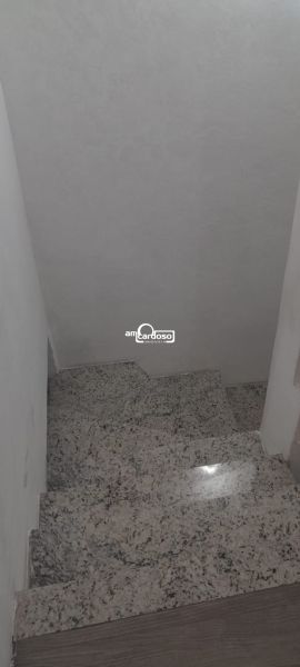 Sobrado com 4 quartos, 4 banheiros e 183m² à venda no bairro Sao Sebastiao, Porto Alegre