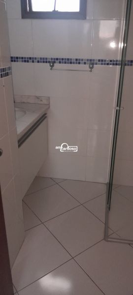Sobrado com 4 quartos, 4 banheiros e 183m² à venda no bairro Sao Sebastiao, Porto Alegre