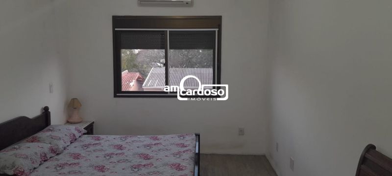 Sobrado com 4 quartos, 4 banheiros e 183m² à venda no bairro Sao Sebastiao, Porto Alegre